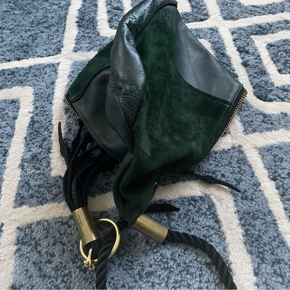 Wildwood Oyster Handmade in Maine - Green Leather Sling Bag with Tassel - Picture 4 of 7